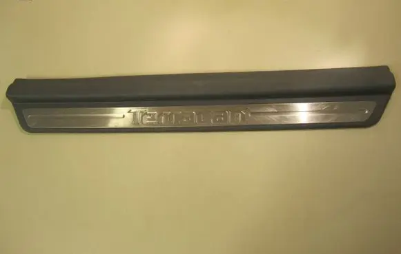 Hyundai Terracan Front sill trim cover 84260H1002