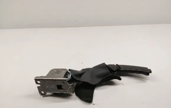 Handbrake/parking brake lever assembly