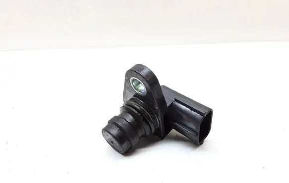 Volvo V70 Camshaft position sensor 8658495