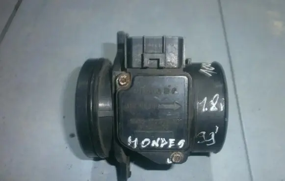 Ford Mondeo MK II Mass air flow meter 98ab12b579b3b