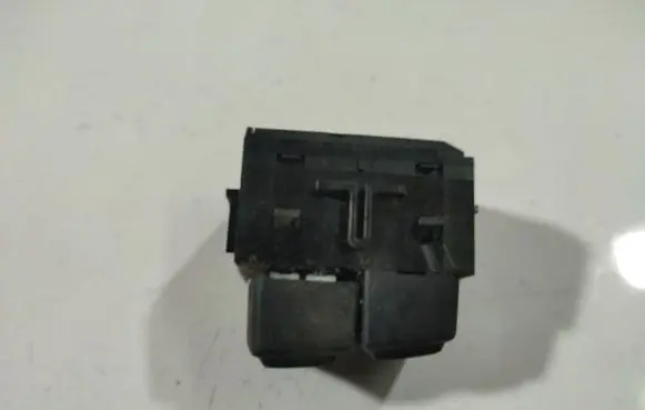 Volvo S40 Traction control (ASR) switch 8691530