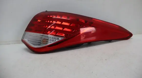 Hyundai i40 Rear/tail lights set 924023Z3