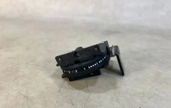 BMW 7 E23 Seat heating switch 64111367604