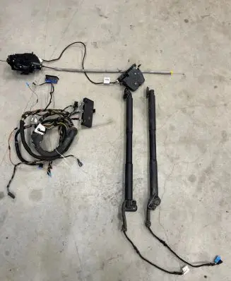 BMW 3 F30 F35 F31 Tailgate hydraulic set 001000000 A2C7559810300 7481616