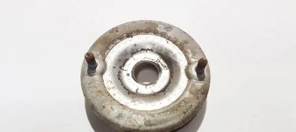 Coil spring mount