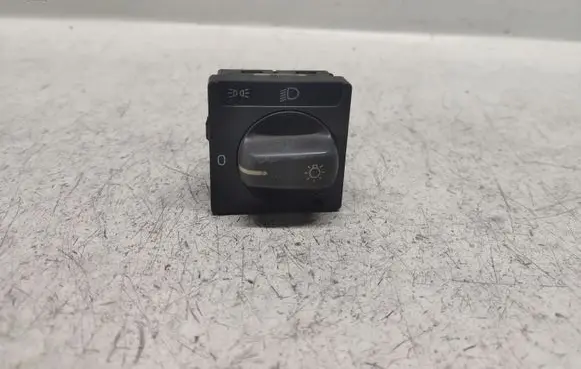 Volvo S70 V70 V70 XC Light switch 8601772
