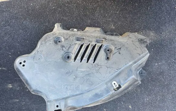 BMW i4 Pickup box liner 8738061 15677210