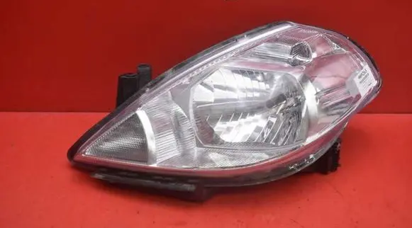 Nissan Tiida C11 Headlight/headlamp