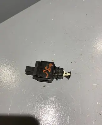 Volvo S60 Brake pedal sensor switch 8622064 04W403