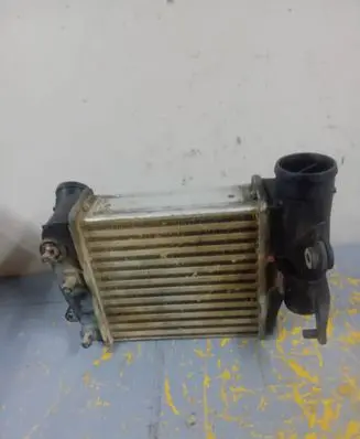 Audi A6 S6 C6 4F Intercooler radiator