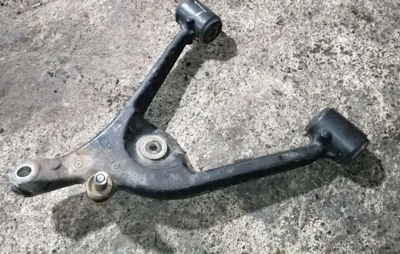 Mercedes-Benz ML W163 Front lower control arm/wishbone