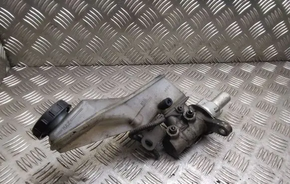 Nissan Qashqai Master brake cylinder 0204Y24277