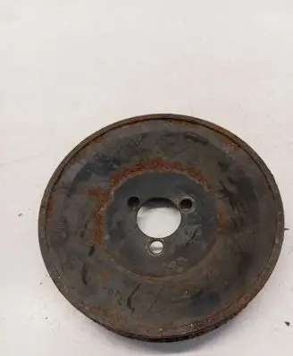 Volkswagen Transporter - Caravelle T4 Power steering pump pulley 074121031