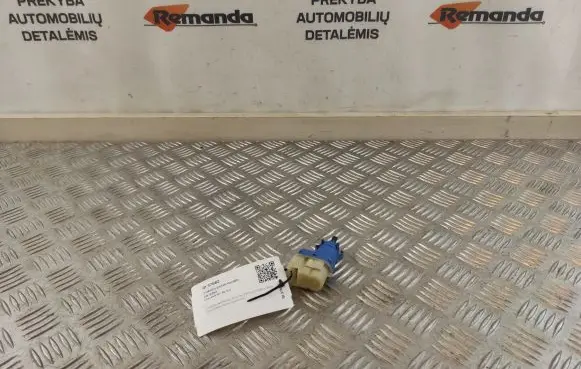 Iveco Daily 5th gen Brake pedal sensor switch 50520116