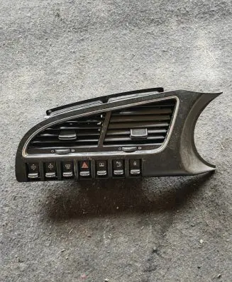 Peugeot 3008 I Hazard light switch 1033756