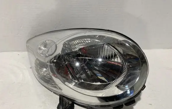 Citroen C1 Headlight/headlamp 811100H050