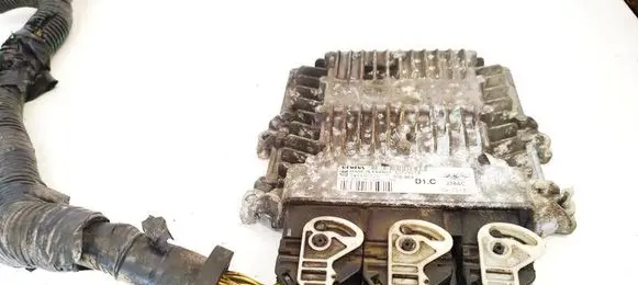 Volvo S40 Engine control unit/module 30729518
