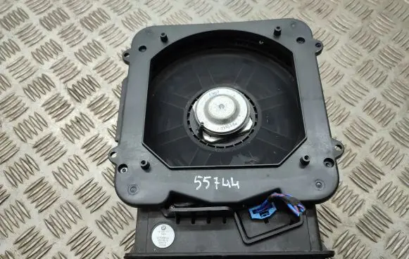 BMW 2 F45 Subwoofer speaker 927599604 9275996