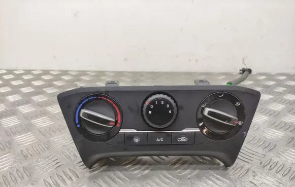 Hyundai i20 (GB IB) Climate control unit 97250C8410