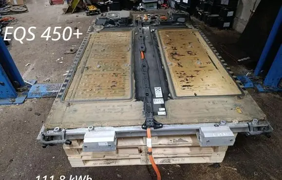 Mercedes-Benz EQS V297 Hybrid / electric car battery A2975403328