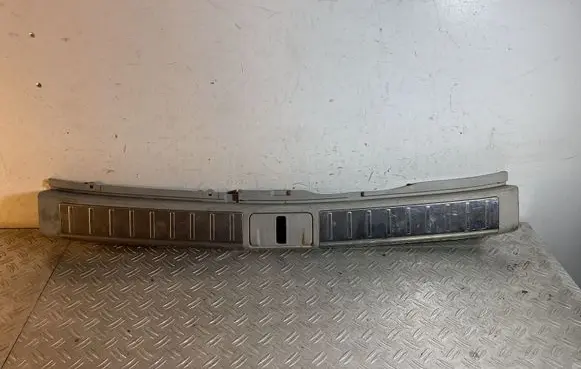 Lexus RX 450H Trunk/boot sill cover protection 5838748070