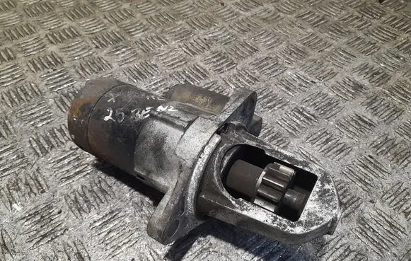 Nissan X-Trail T30 Starter motor 233008h500 M00t87081