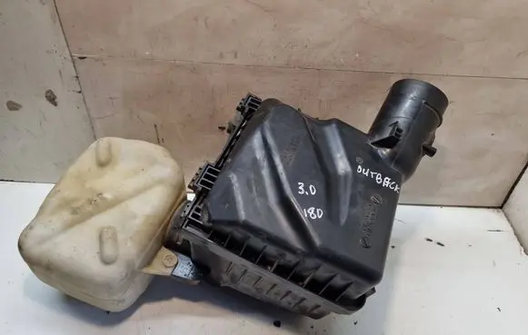 Subaru Outback Air filter box A52AG00