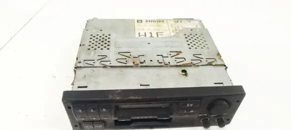 Opel Movano A Radio/CD/DVD/GPS head unit 90355876