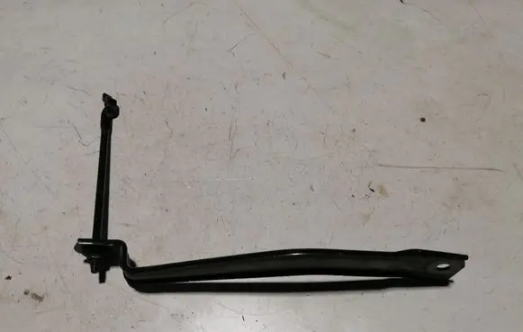 Battery bracket