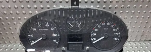 Citroen Berlingo Speedometer (instrument cluster) S25053895 5550013101