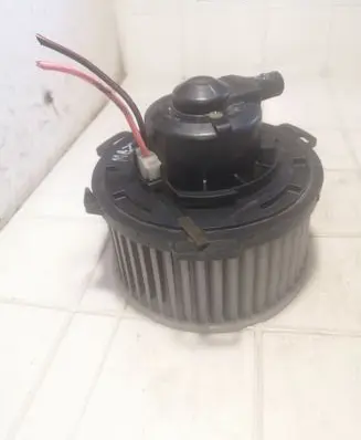 Mazda 3 I Heater fan/blower 8940000 HB111