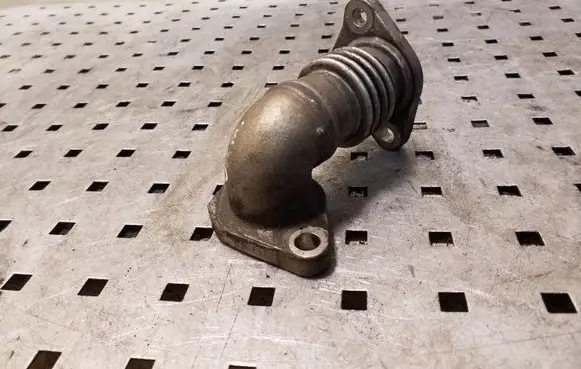 Honda CR-V EGR valve line/pipe/hose