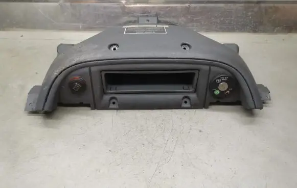 Fiat Ducato Dashboard lower bottom trim panel 1303984070