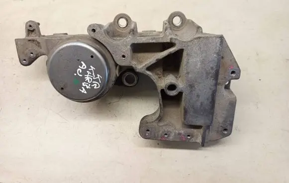 Nissan Qashqai+2 Engine mount bracket 11220JD700