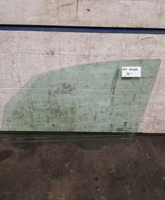 KIA Venga Front door window glass four-door 43R00351