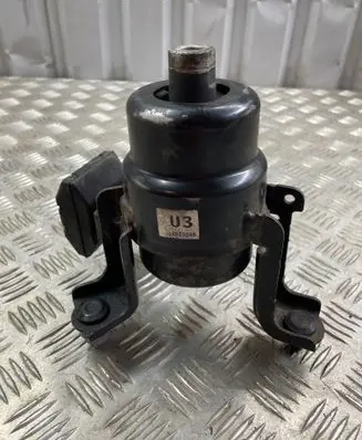 Toyota RAV 4 (XA50) Engine mount bracket J4020546