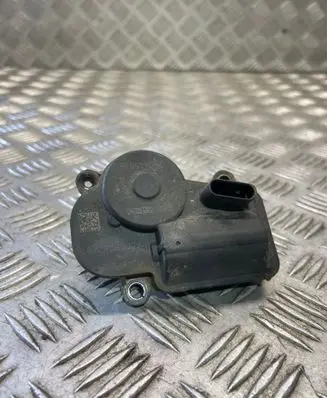 Mercedes-Benz GLA W156 X156 Intake manifold valve actuator/motor A0009061201