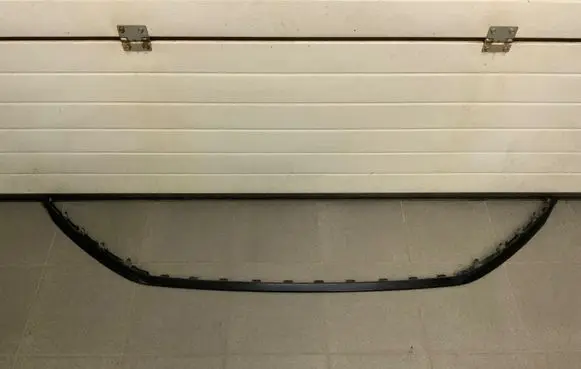 Audi Q7 4M Front bumper splitter molding 4M0853245X