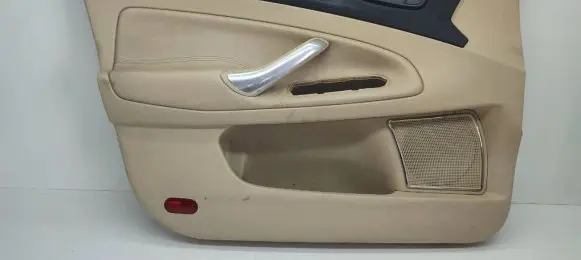 Ford Mondeo MK IV Front door card panel trim