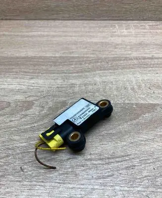 Mercedes-Benz ML W163 Airbag deployment crash/impact sensor A1638200226 USED