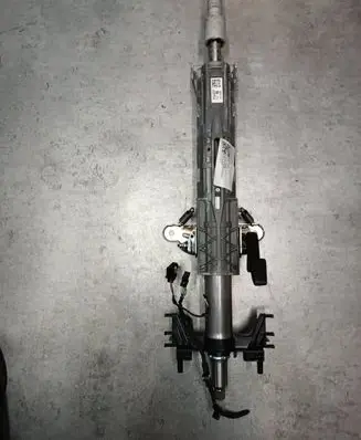 BMW X3 G01 Steering wheel axle 6896187