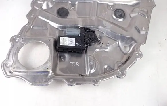Audi A8 S8 D3 4E Rear door window regulator motor 4E0910802A 4E0839850A
