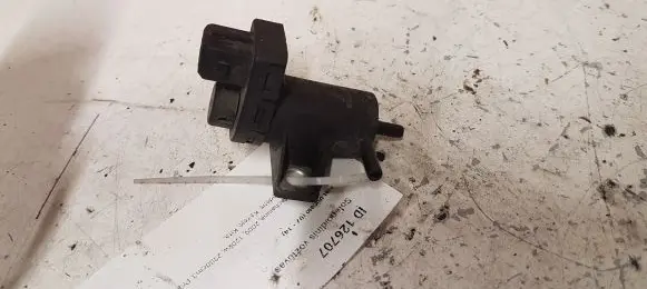 Renault Master III Turbo solenoid valve 8200762162