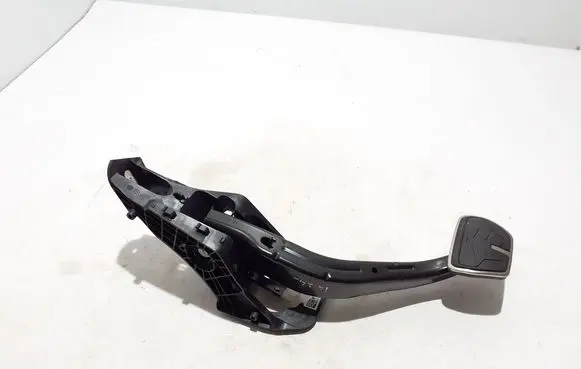 BMW 4 G22 G23 G24 G26 Brake pedal 6896514