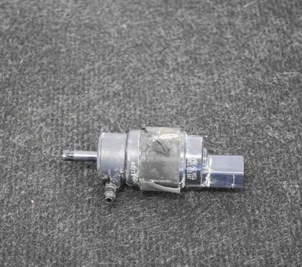 Audi A5 Sportback 8TA Windscreen/windshield washer pump 8K5955647