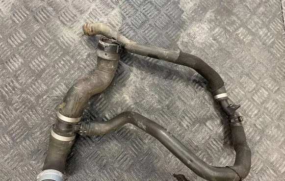 Mercedes-Benz E W213 Engine coolant pipe/hose A2135014082 KEK667065A1P3 A2538308801