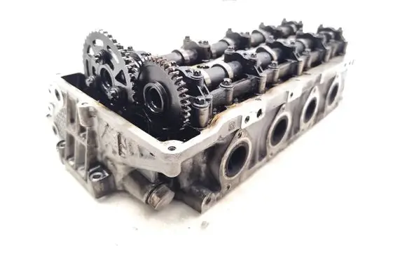BMW 3 E90 E91 Engine head 7812603 7797511