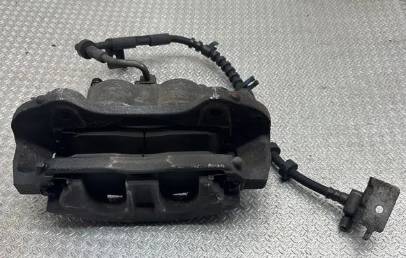 Chrysler Pacifica Front brake caliper 68144161AA 519ACA87Y1