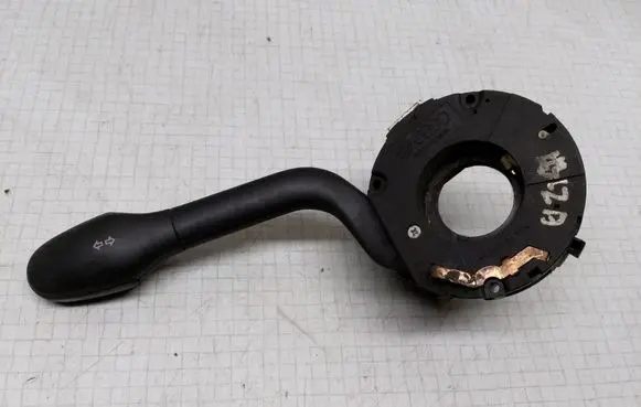 Volkswagen Golf III Indicator stalk