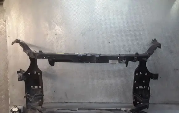 Nissan Qashqai Radiator support slam panel 